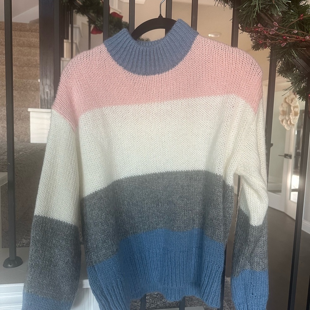Colorblock Women's Sweater - Pink, White, Gray, Blue